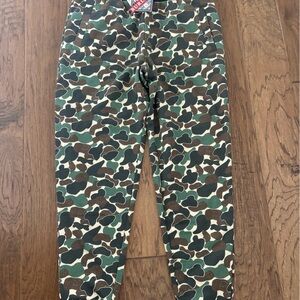 Burlebo camo joggers size small new with tags on